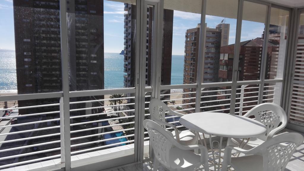 Apartamentos Los Caballos Benidorm Extérieur photo