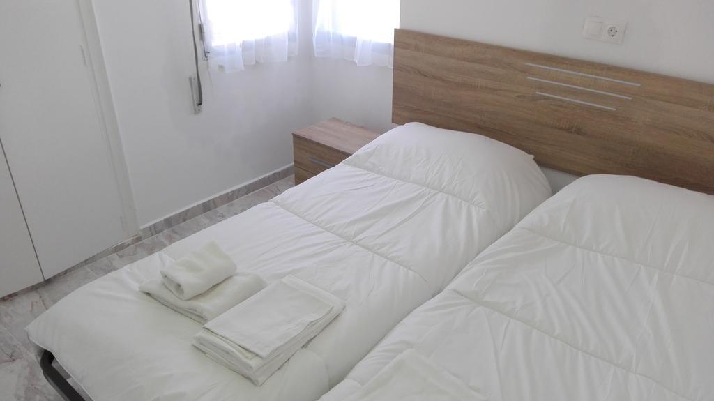 Apartamentos Los Caballos Benidorm Extérieur photo