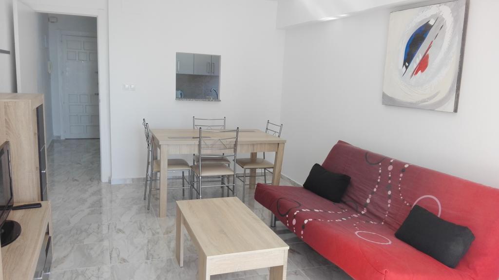 Apartamentos Los Caballos Benidorm Extérieur photo